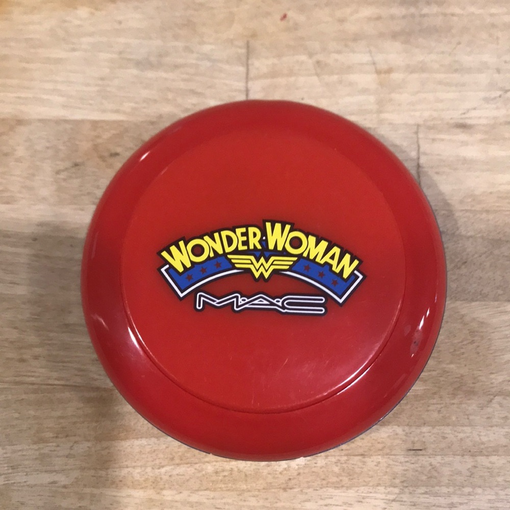 MAC Wonderwoman blush- Amazon Princess